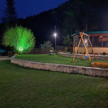 Guest House Chobaka Trigrad Bagian luar foto