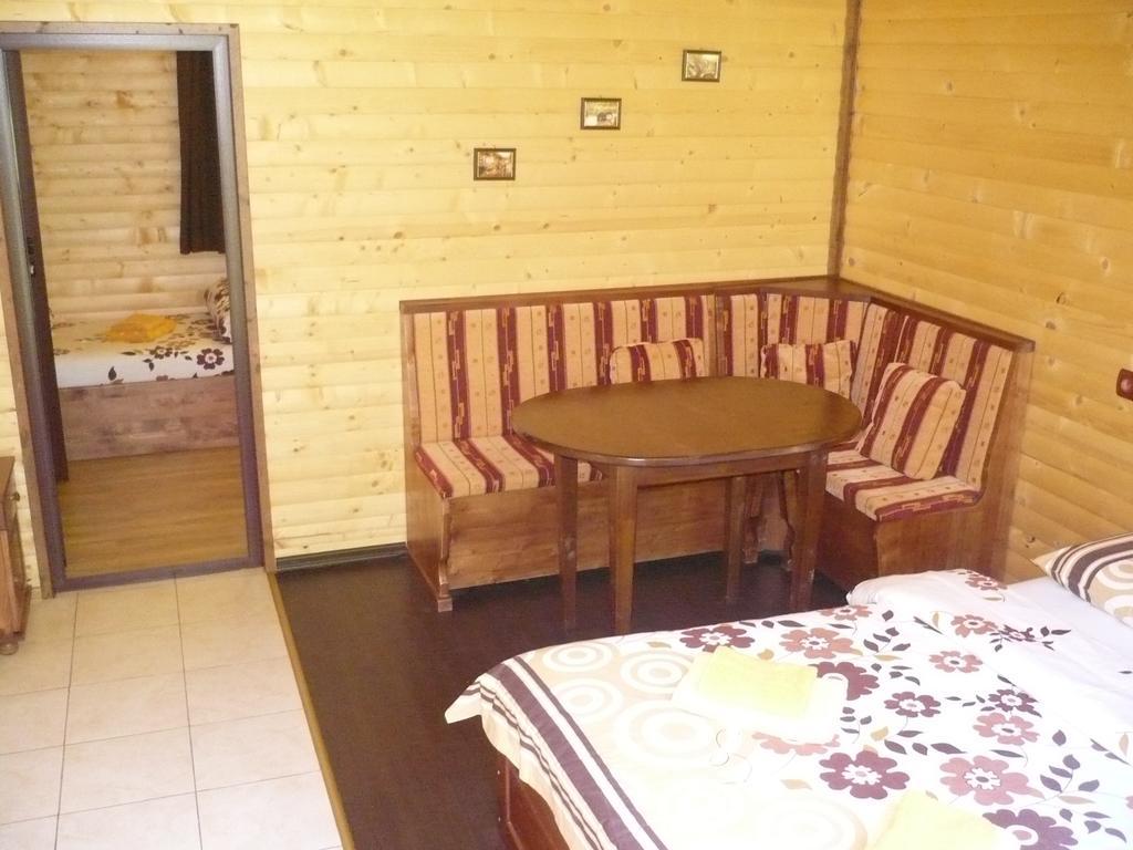 Guest House Chobaka Trigrad Ruang foto